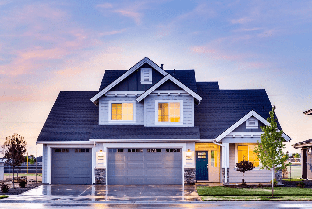 7 Benefits of Applying an Exterior Protective Paint Coating to Your Home